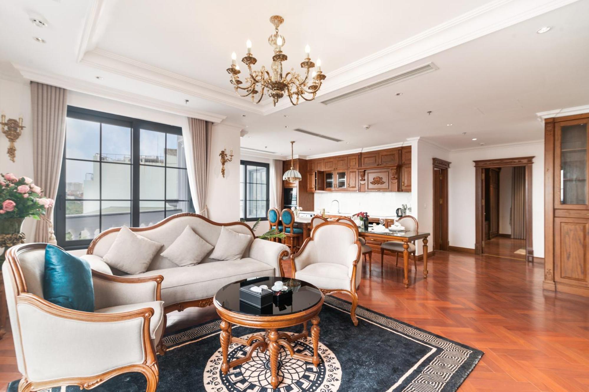 Luxe Paradise Suite Hotel Trich Sai Ханой Екстериор снимка