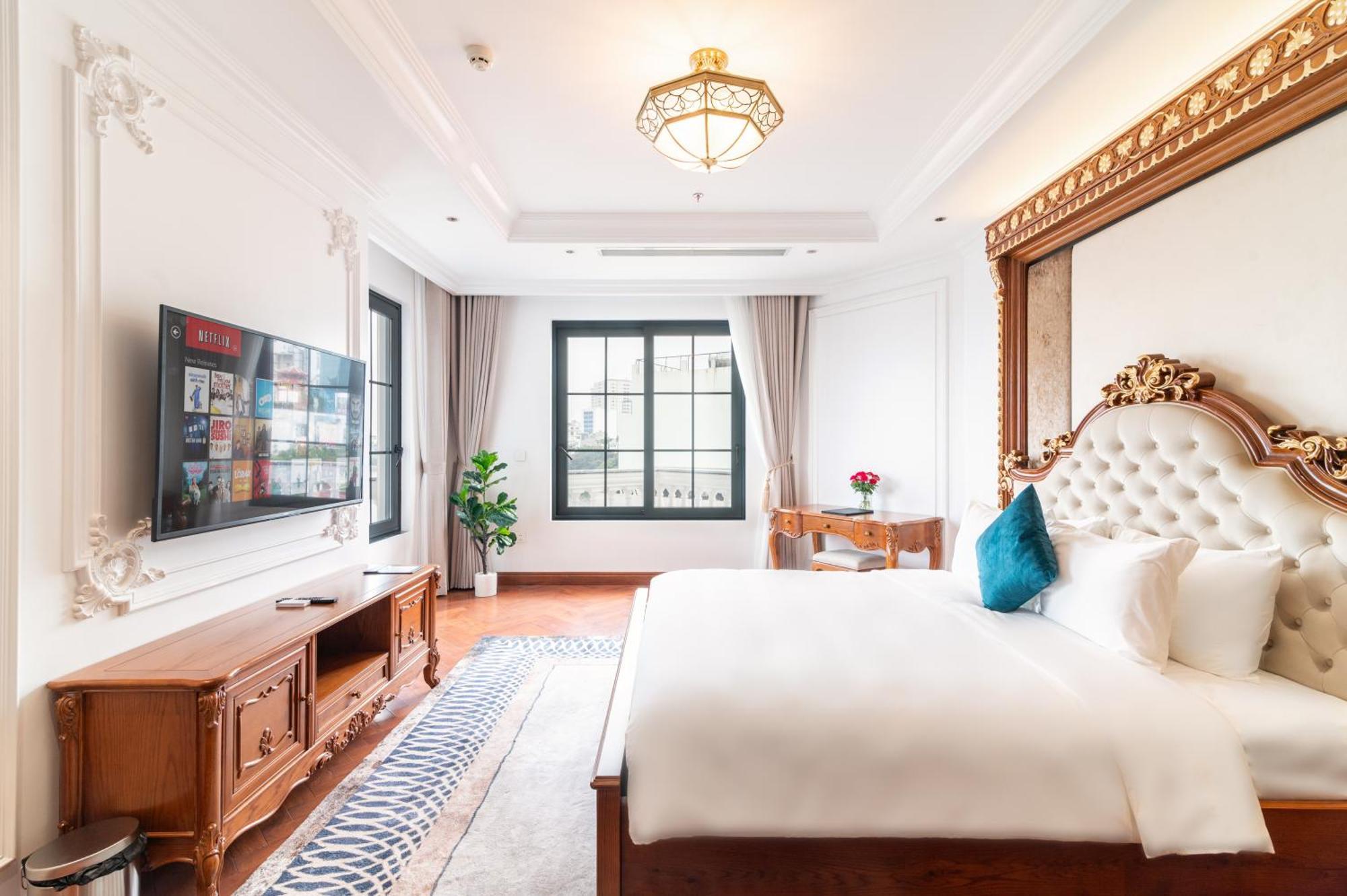 Luxe Paradise Suite Hotel Trich Sai Ханой Екстериор снимка